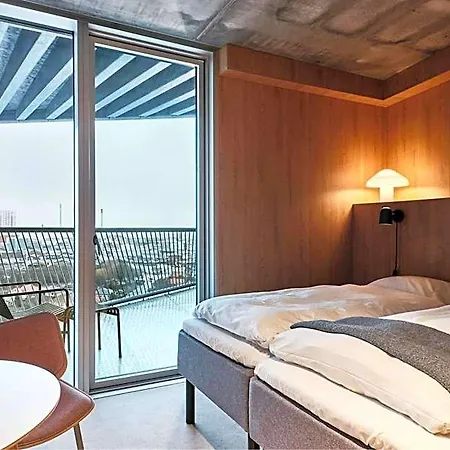 A Place To Hotel 3*